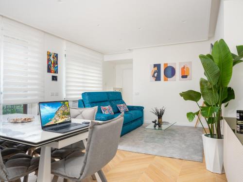 Meta Villa | De Vivo Realty - Regina Vittoria Relais EcoSmart Luxury Home SPA