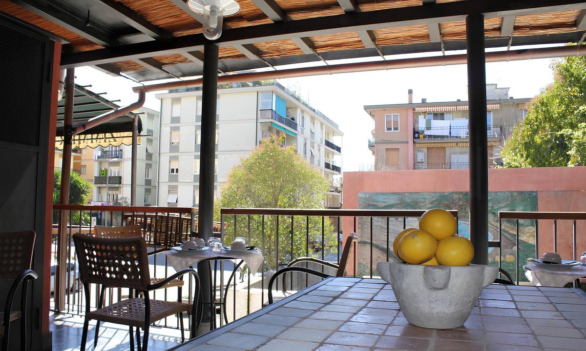 Levanto Hotel | Delaide Rooms