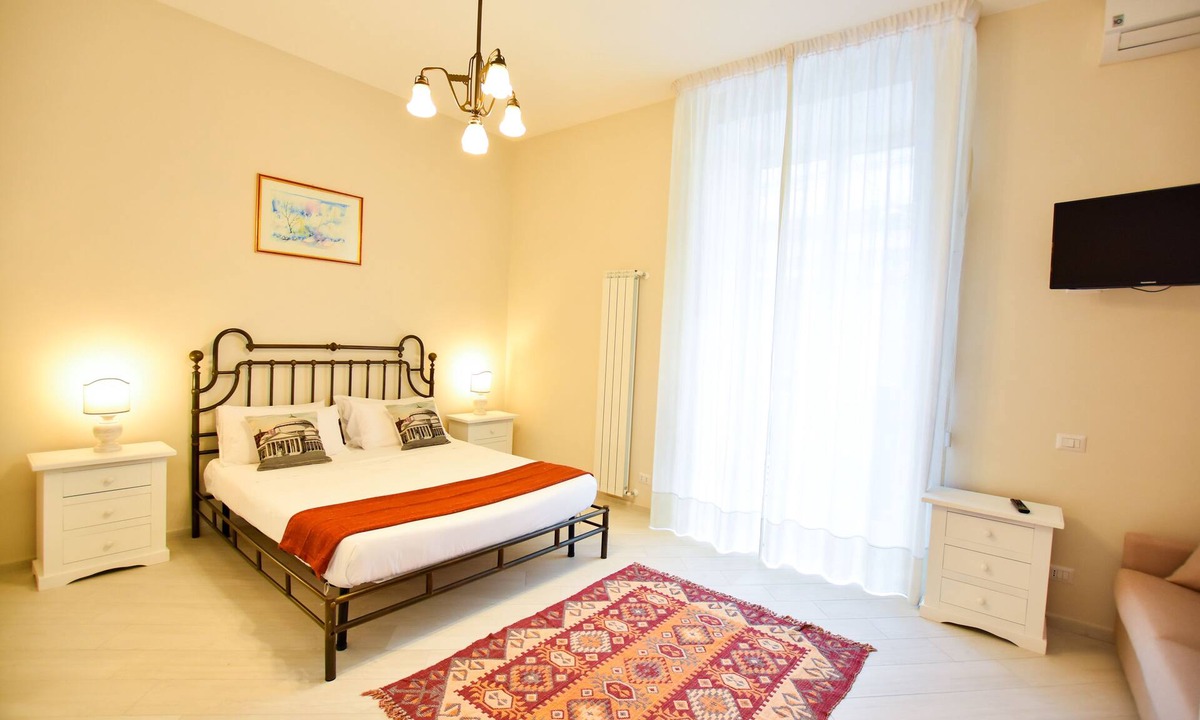 Montecalvario Bed & Breakfast | Domus Borbonica