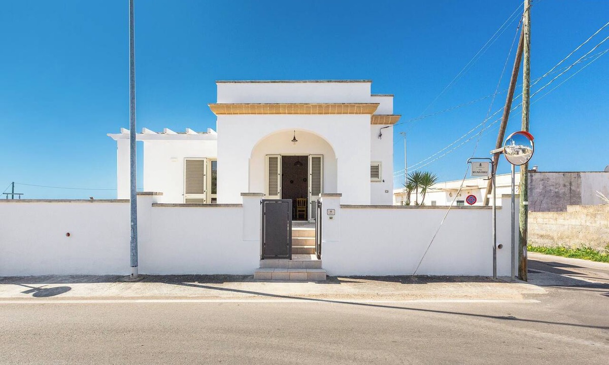 Marina San Gregorio House | Domus Maris Felloniche by BarbaHouse