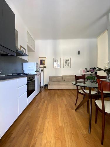 Turro Apartment | Duomo-Centrale Elegant two-room Nolo next to M1