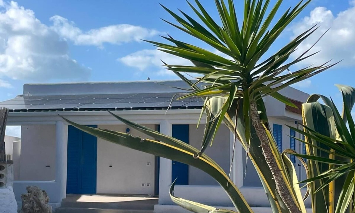 Portopalo di Capo Passero House | Elegant beachfront villa in southern Sicily