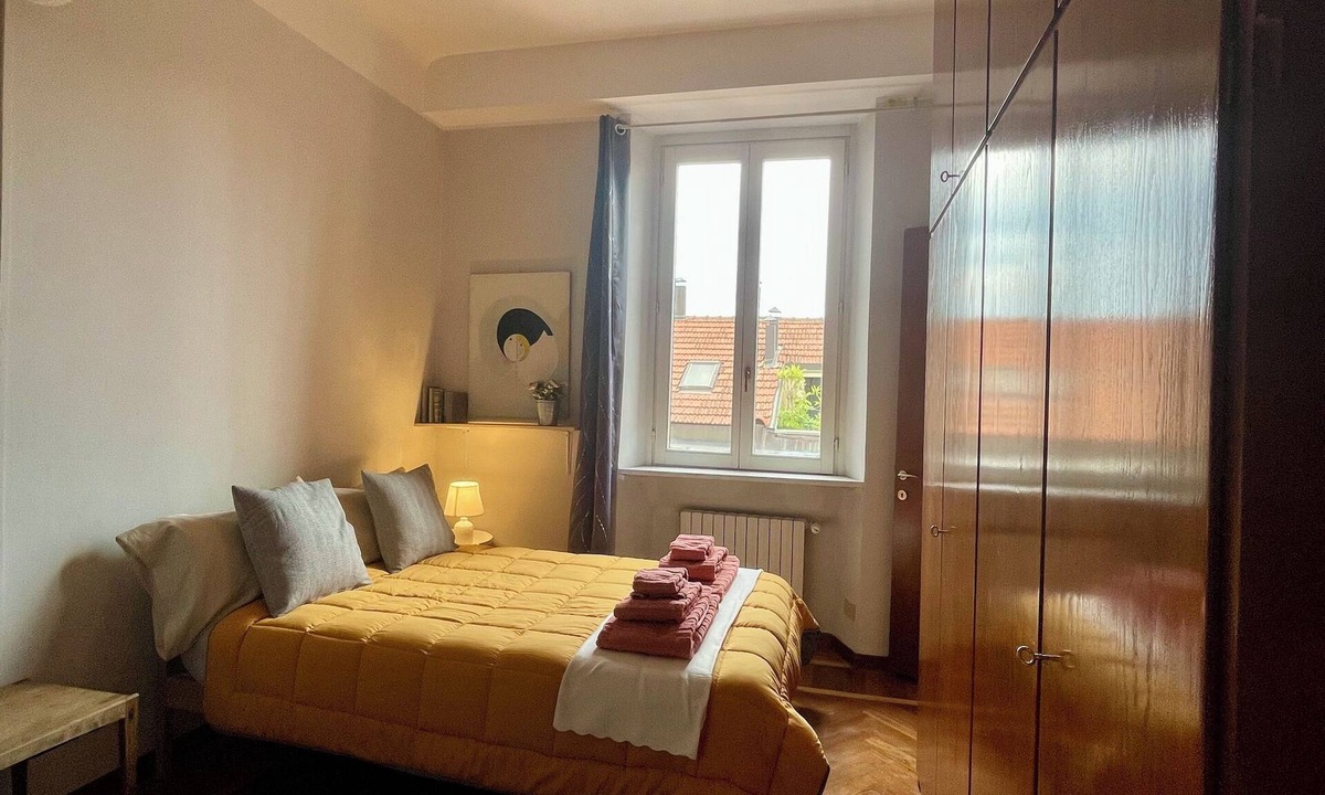 Tricolore Apartment | Evy Boutique Studio—Tricolore Metro City Center