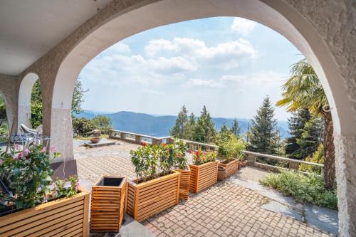 Sagno Apartment | Exclusive Panoramic Sky Alps