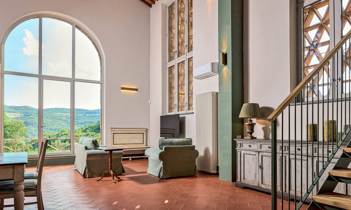 Passo dei Pecorai Villa | Fienile Nando - Light, Space & Chianti Views