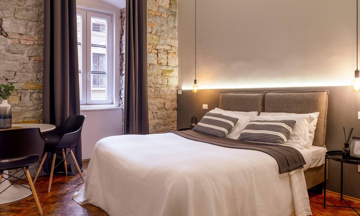 Trieste City Centre House | Ghiberti - Romantic Studio in Trieste