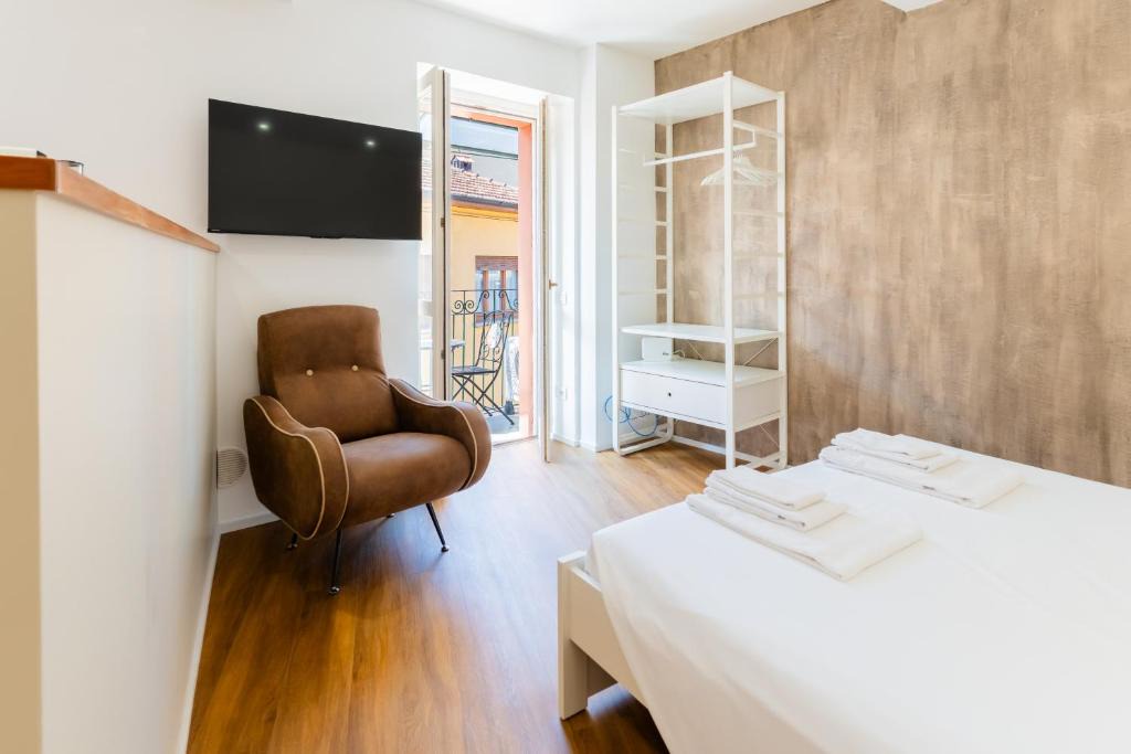 Visgnola Apartment | Gib's Balcony