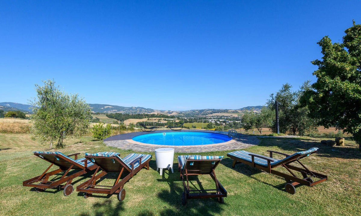 Rupoli House | Gorgeous home in Terre Roveresche