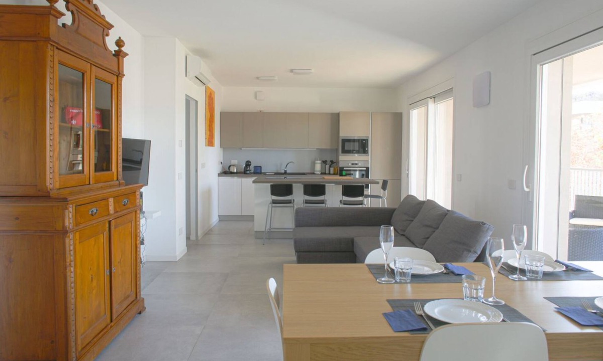 Ghisolfa Apartment | GOVONE, 78 · Ampio e luminoso appartamento con terrazza