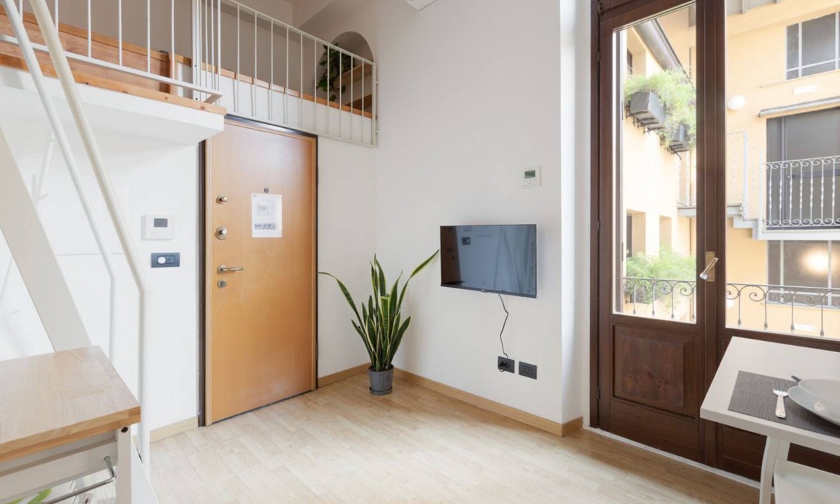 Magenta Apartment | GuestHost - Duplex with balcony on 2 levels Milan-C.so Magenta