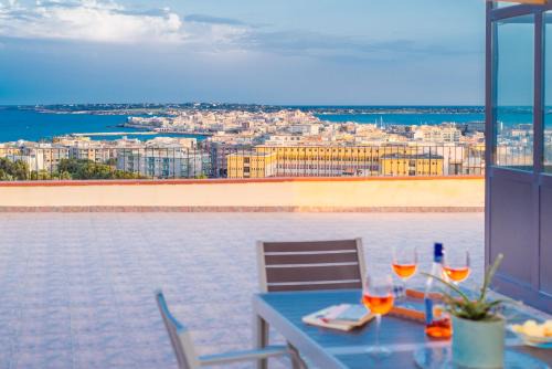 Acradina Apartment | GuestHost - La Terrazza di Siracusa - Roomy and Bright Flat