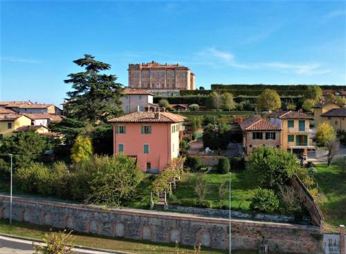 Guarene Bed & Breakfast | Hazelnut Valley