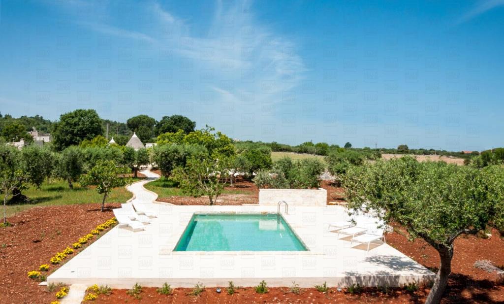Alberobello Villa | Hello APULIA - Trulli Prima Pietra with private pool