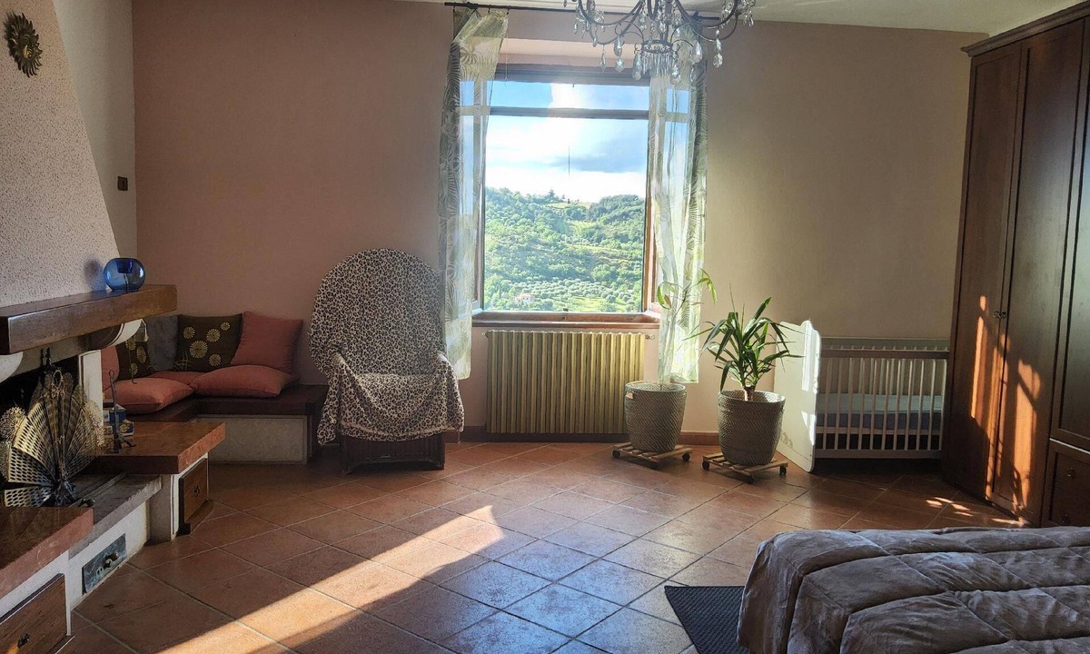 Seggiano Apartment | Holiday flat "Casa Battisti" with mountain view