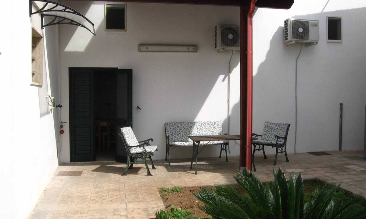 Sternatia Apartment | Homerez - Modern Apartment in Sternatia with Spacious Terrace - 100 m²