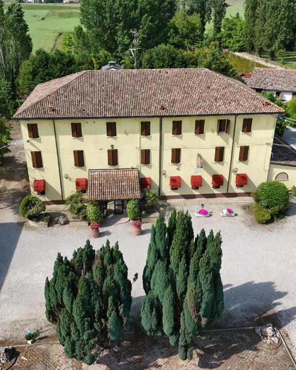 Vigarano Mainarda Hotel | Hotel Antico Casale