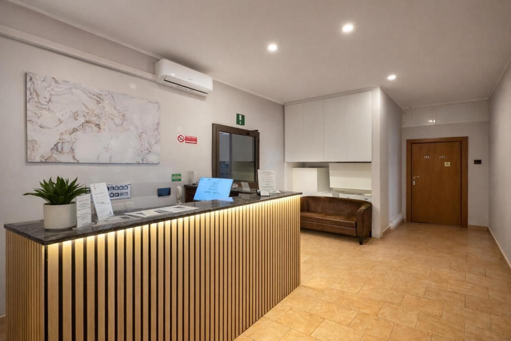 Tricolore Hotel | Hotel Atena
