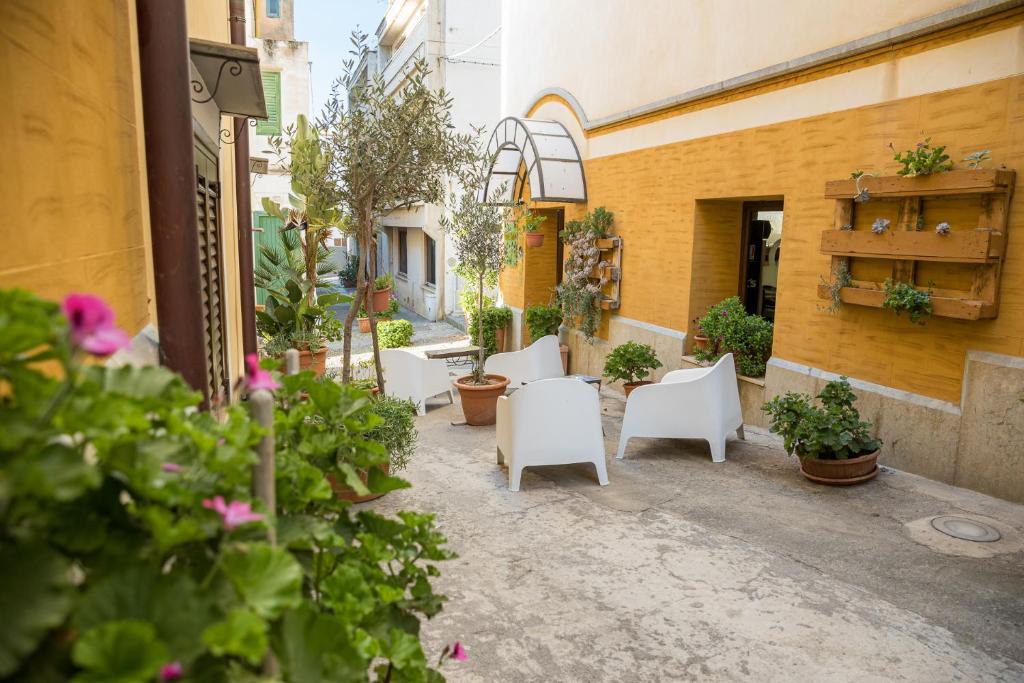 Ustica Hotel | Hotel Clelia