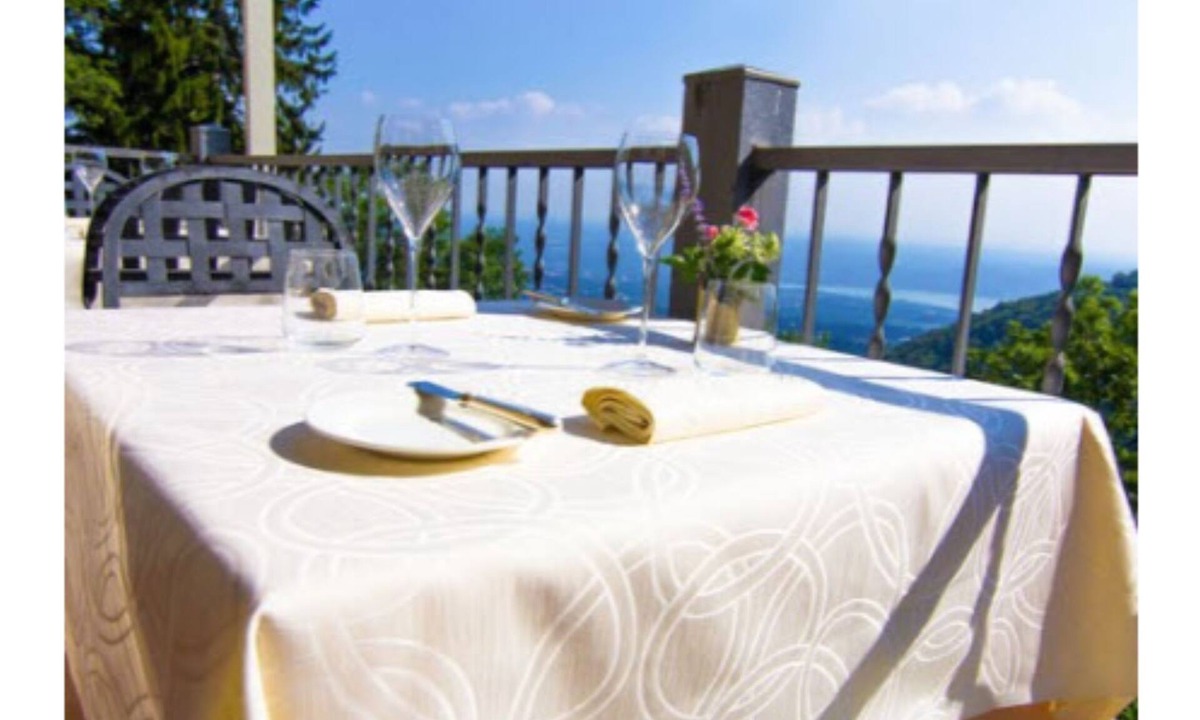 Santa Maria del Monte Hotel | Hotel Colonne