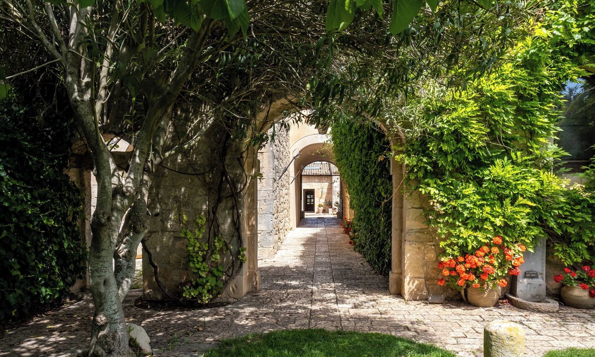 Ragusa Hotel | Hotel Eremo della Giubiliana