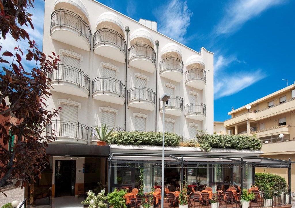 Torre Pedrera Hotel | Hotel Gabriella