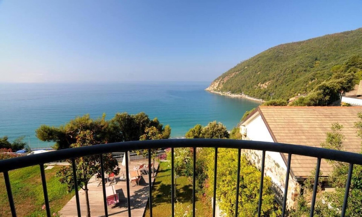 Moneglia Hotel | Hotel Mondial