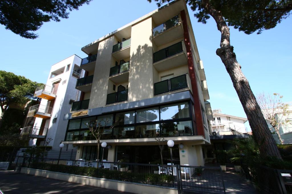 Riccione Hotel | Hotel Monica