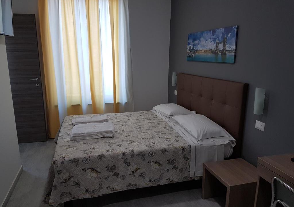 Villapizzone Hotel | Hotel Oregon