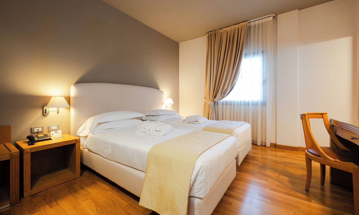 Carpi Hotel | Hotel Touring