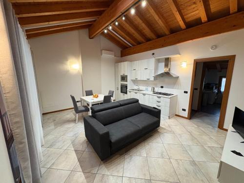 Calcio Apartment | Hub 2A