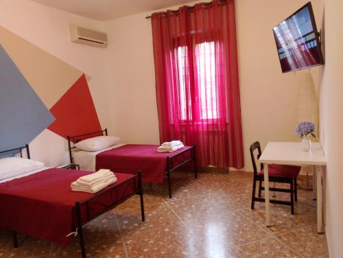 Zona XVI Torrenova Apartment | L' ortensia