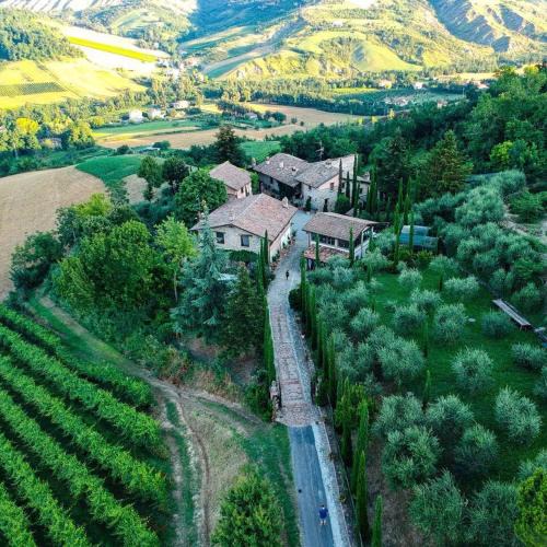 Castello di Serravalle House | La Buca