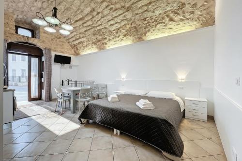 Monte Sant'Angelo Apartment | La Castellana