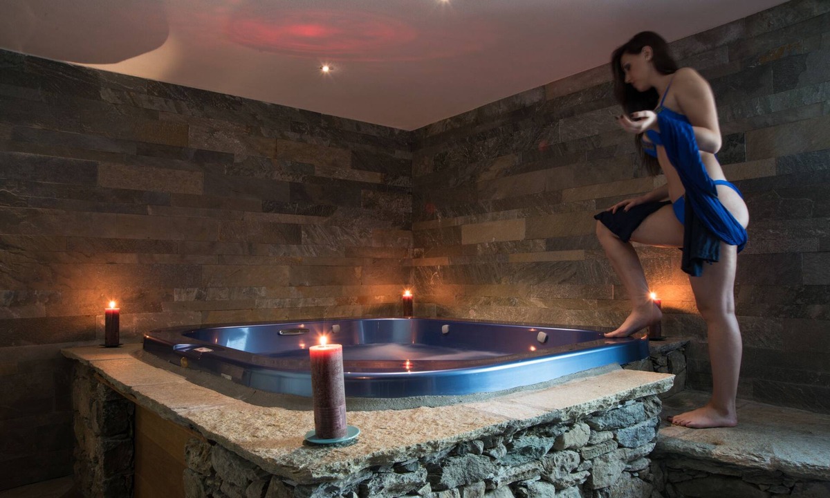 Cors Hotel | La Maison d'Amelie