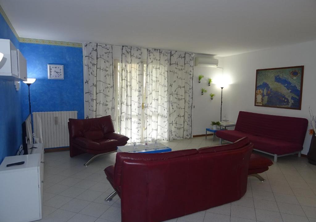 Fogliano Marina House | La Martlona