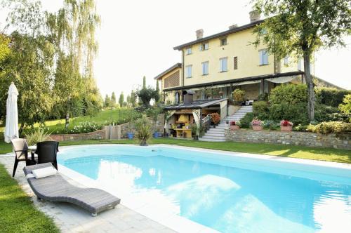 Castelvetro di Modena Bed & Breakfast | La Vedetta B&B con Ristorante e Acetaia