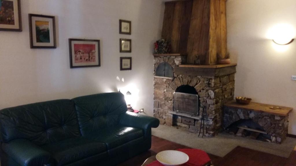 Courmayeur Apartment | Lilly House