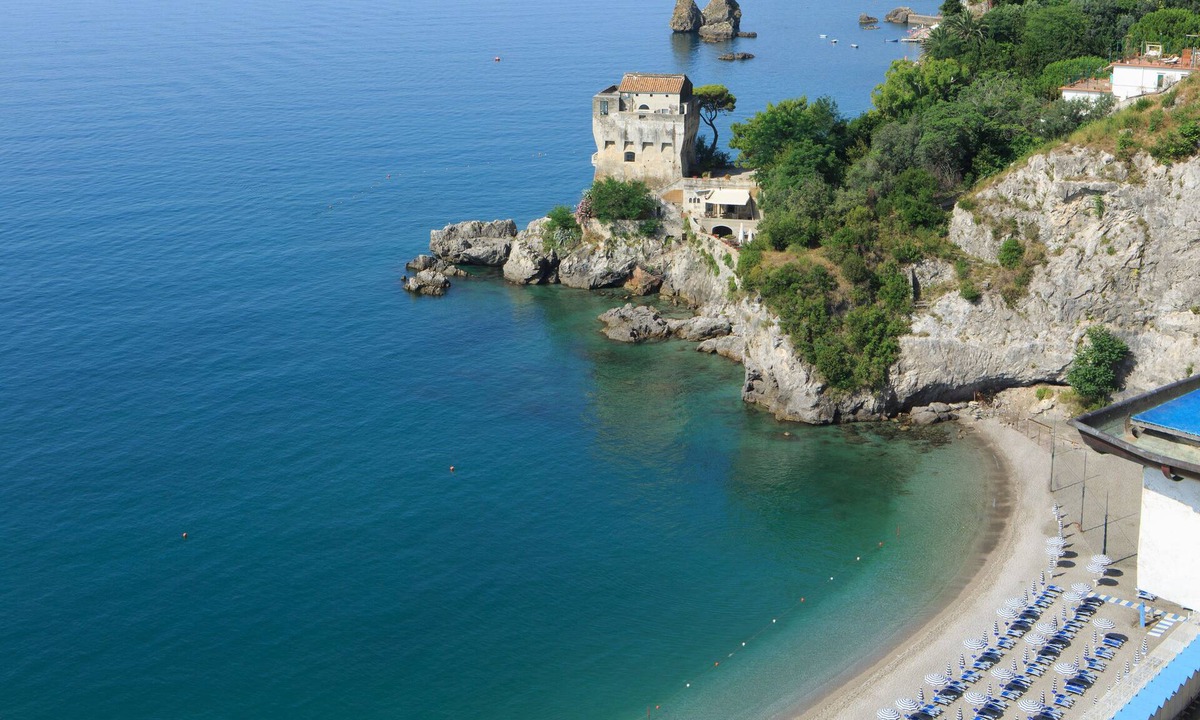 Pucara Hotel | Lloyd's Baia Hotel