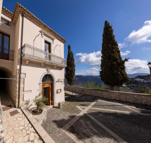 Caggiano Hotel | Locanda Severino