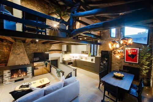 Torno Apartment | LOFT 15 Torno-Design Comfort Parking Steps to Lake