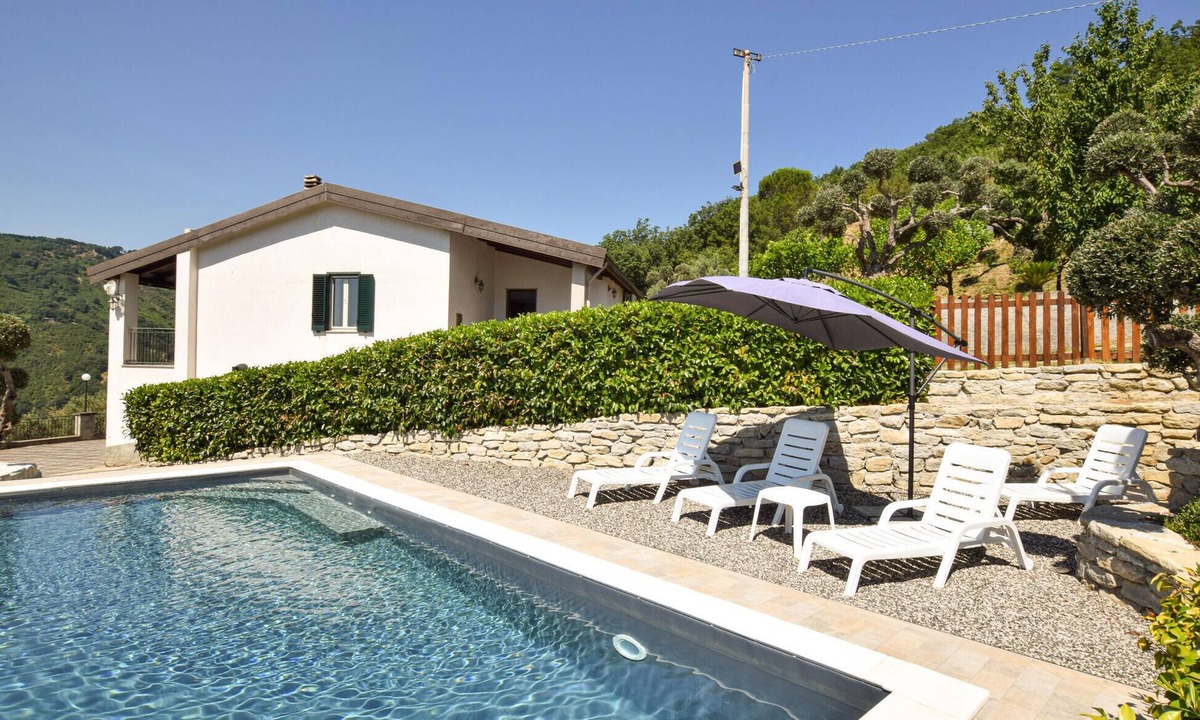 Librizzi House | Lovely home in Librizzi