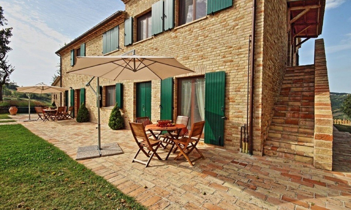 Montelabbate Apartment | Luxury Countryside Retreat at il Montale Montelabbate: a Quiet Oasis with View