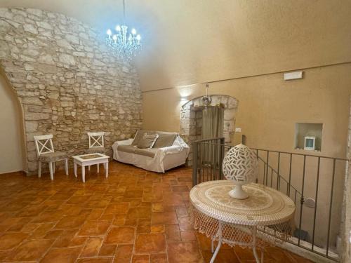 Molfetta Apartment | MaryClouBert-Home