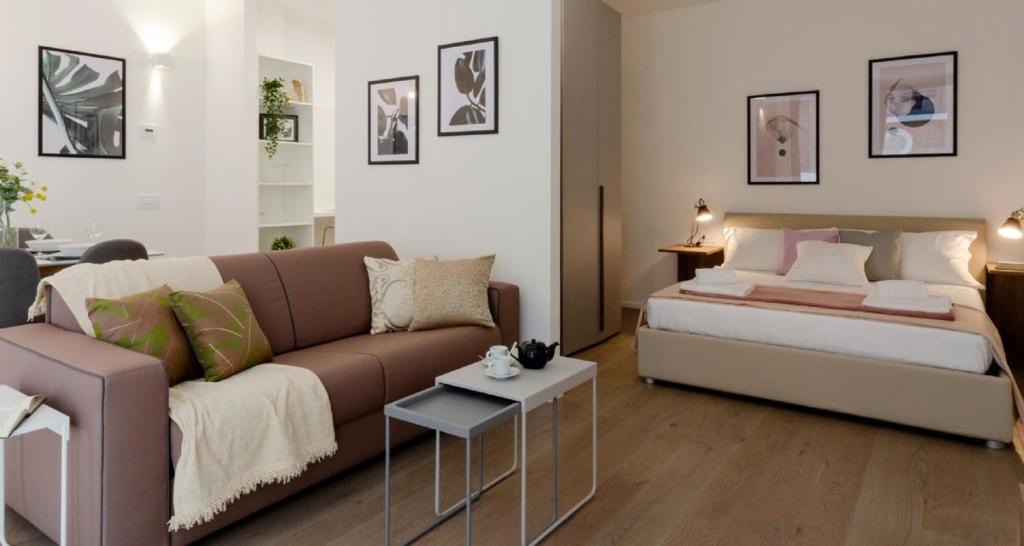 Lomazzo Apartment | Modern Apartment between Como & Milan
