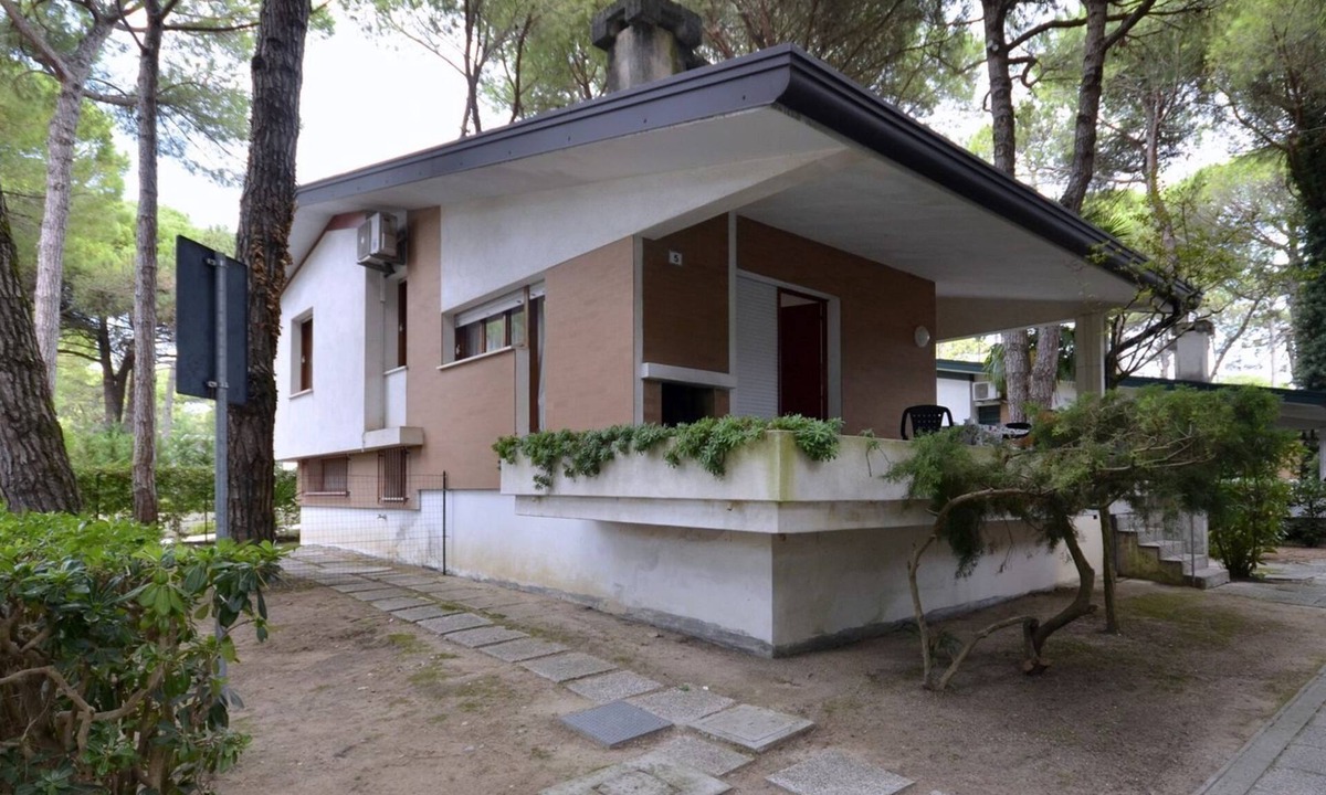 Lignano Pineta Villa | Modern comfort villa with enchanting garden