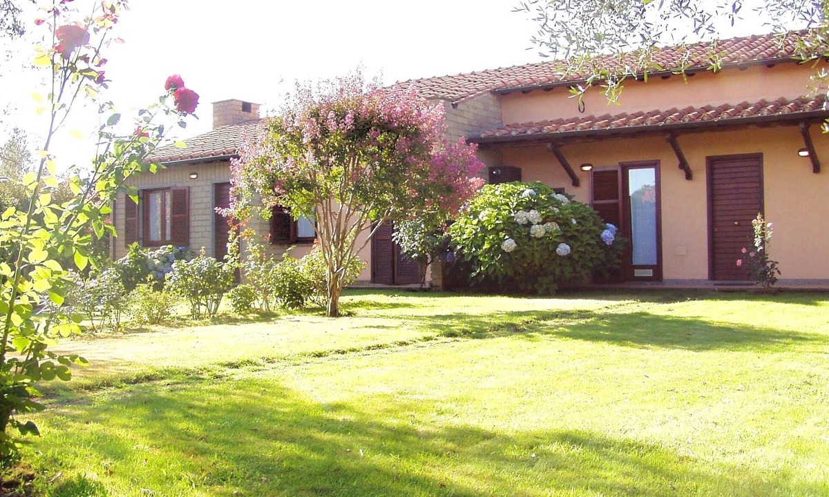 Capranica House | Montecasciano Mimosa
