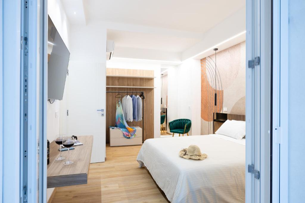 Santa Lucia Apartment | Naos 71- Appartamento con balcone vicino Ortigia