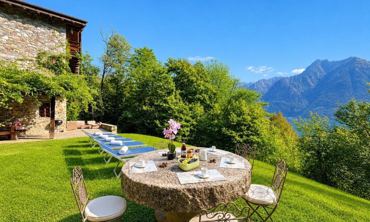 Sorico House | Natural stone Villa Rustica