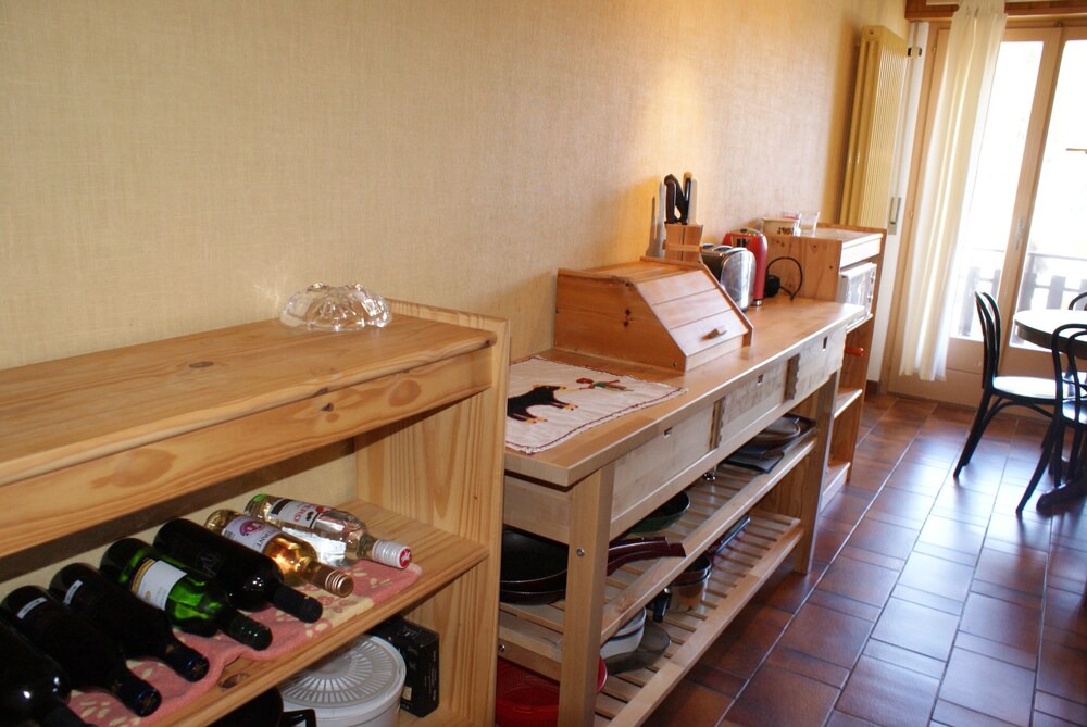 Champex-Lac Apartment | Neat apartment for 7 pers. 2 bedrooms, free pool access, nice view