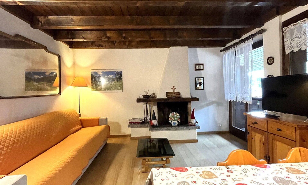 Giustino Apartment | Nice apartment for 6 people with WIFI, TV and balcony